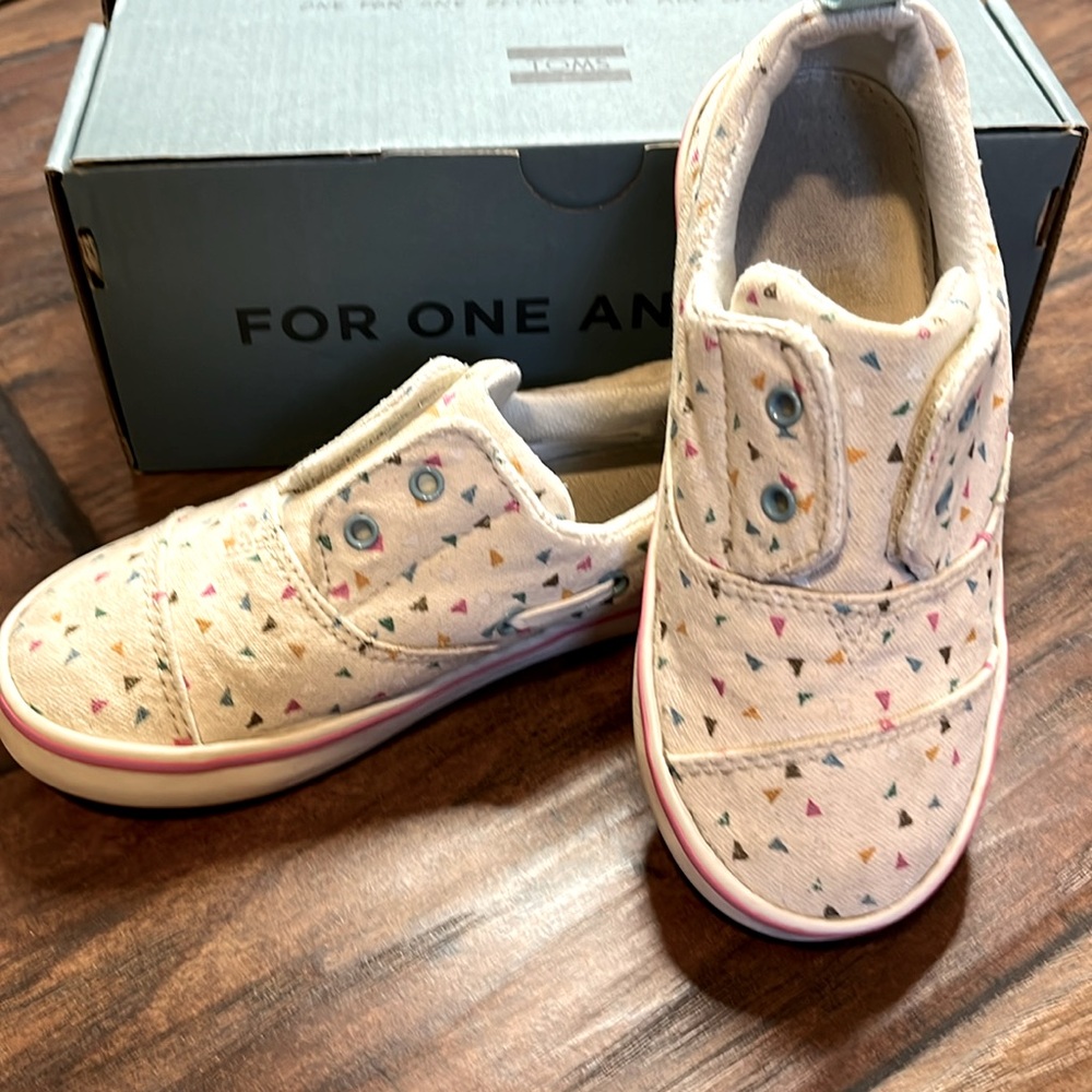 Tiny TOMS Natural Funfetti Print Slip On Shoe Sneaker Size 10